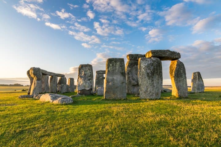 Stonehenge & Windsor Tour from London (Small Group)
