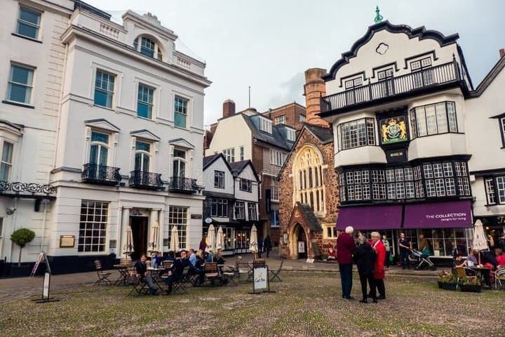 Exeter sightseeing and pub hopping with private guide