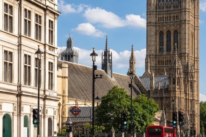 Podcast Tour London A Thousand Years of British Power