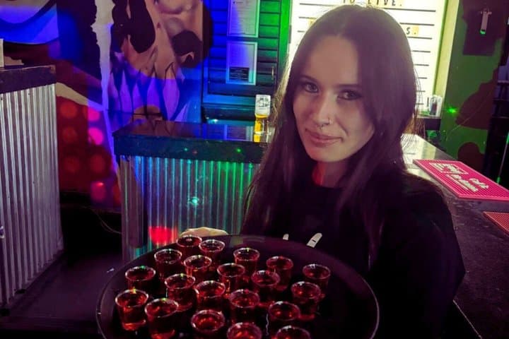 Pub Crawl Tour in Liverpool with Free Shots and Entry