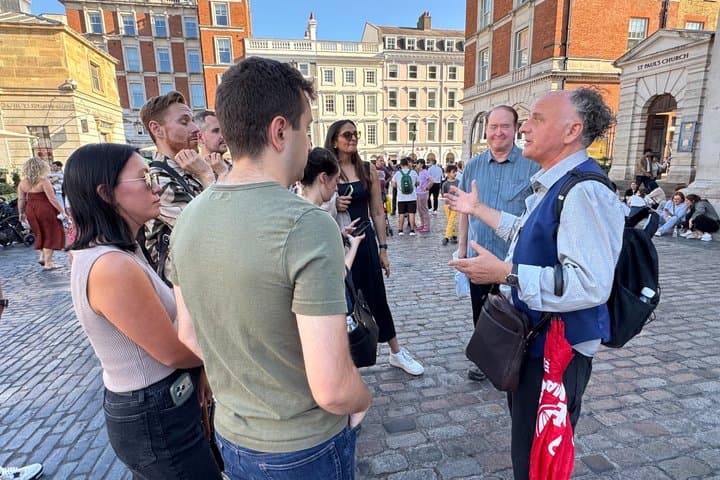 The Tower of London to St Paul's: A City of London Walking Tour