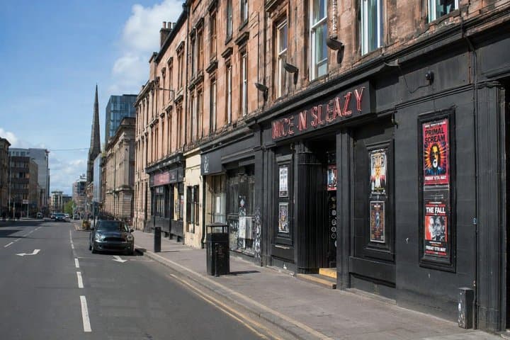 Self-Guided Podcast Tour Glasgow: Amplifiers and Sticky Floors