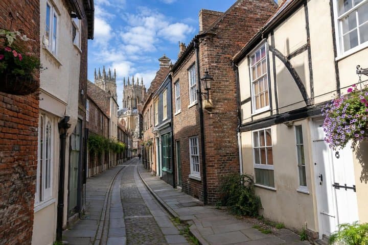 Podcast Tour York The Secret Snickelways of York