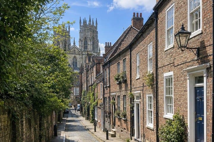 Podcast Tour York The Secret Snickelways of York