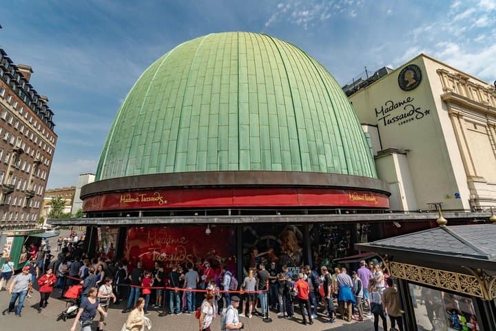 London Day Tour Including Lunch Cruise