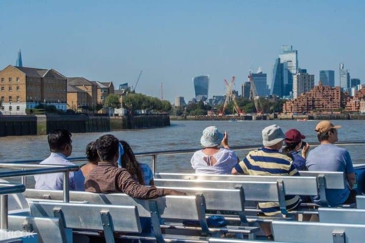 London Thames River Sightseeing Cruise Experience Pass