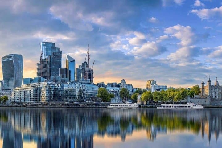 London Thames River Sightseeing Cruise Experience Pass