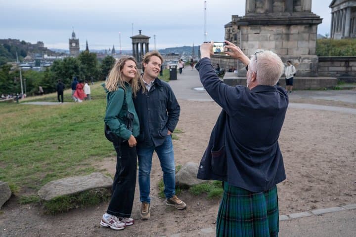 Edinburgh Darkside Ghost Tour of Mysteries and Murder and Legends