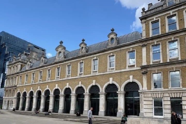 Tower of London to St Paul Walking Tour