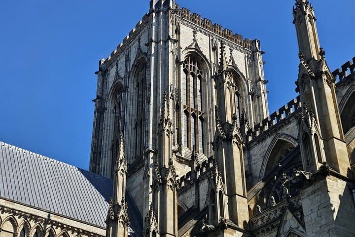 York Walls Private Walking Tour