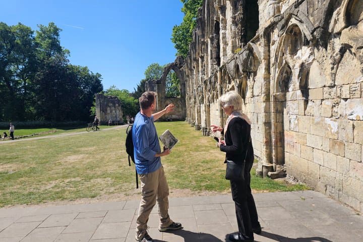 York Walls Private Walking Tour
