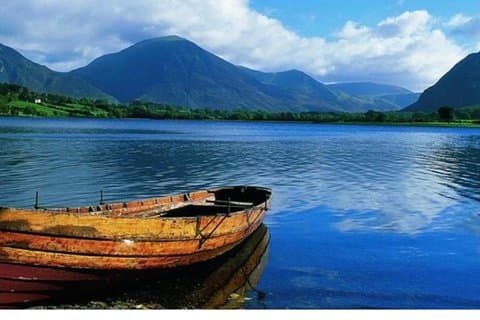 Home James Private Lake Tours!