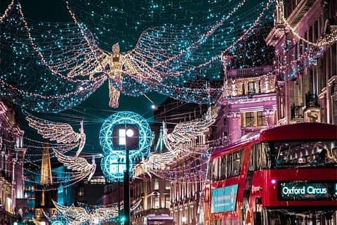 London: Christmas Lights Guided Walk Tour