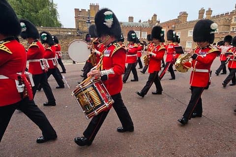 Guard Change Band