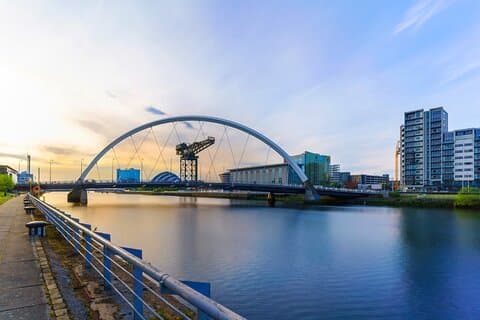 Explore Glasgow in 60 minutes with a Local - Private Tour