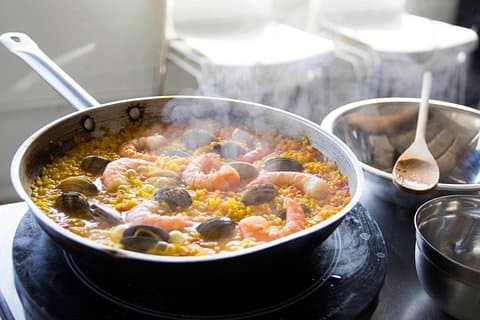 Authentic Paella and Churros Cooking Class in Bristol