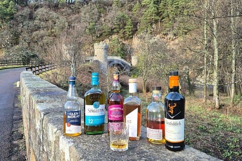 Whisky Tasting on Craigellachie Bridge