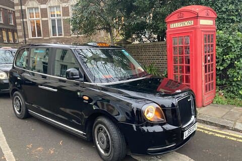 Australian Heritage in London: Private 4-Hour Tour in a Black Cab