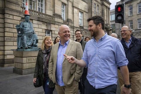 Edinburgh Walking Tour: Explore Top Sights & Hidden Gems