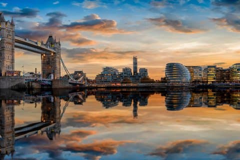 Private Transfers Between London and Southampton Cruise Port