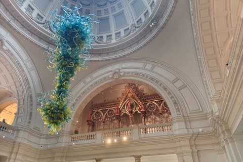 London Victoria Albert Museum and National Gallery Private Tour