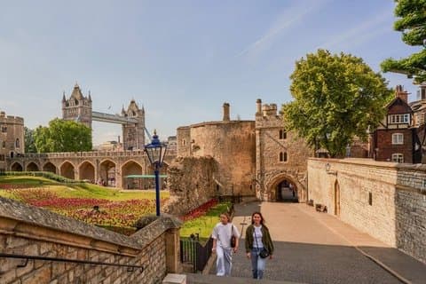 London Combo Tour: Tower of London, Cruise and Westminster Abbey