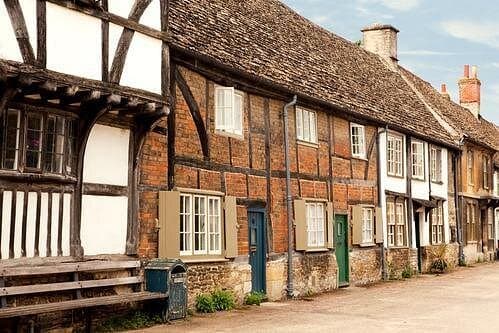 Day Trip to Bath, Lacock and Stonehenge