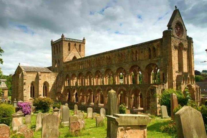 Hadrian's Wall & The Scottish Borders Luxury Private Day Tour - Melrose Abbey