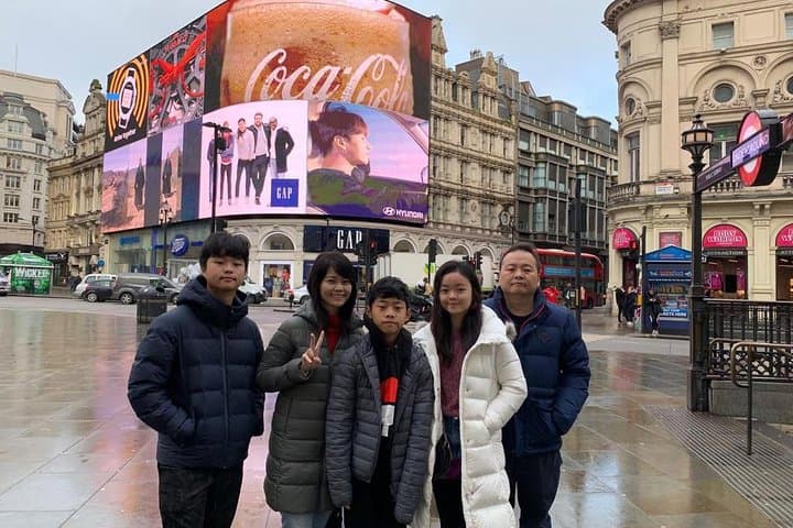 Piccadilly Circus