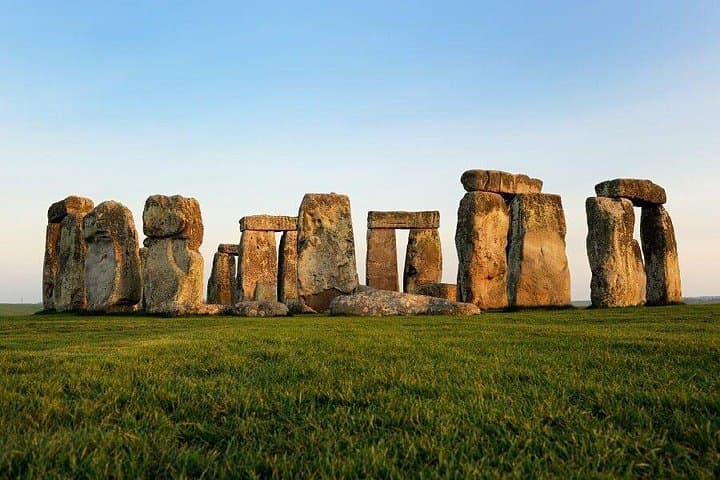 Extended visit: Windsor Castle & Stonehenge
