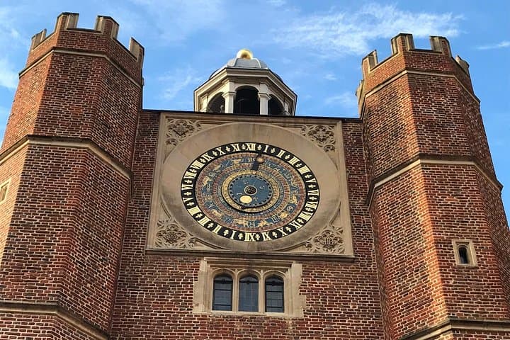 Hampton Court Palace Private Guided Tour