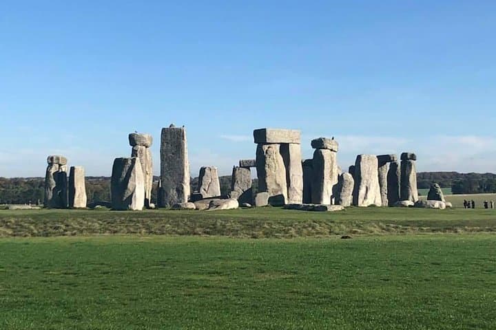 Private Transfers between London & Stonehenge