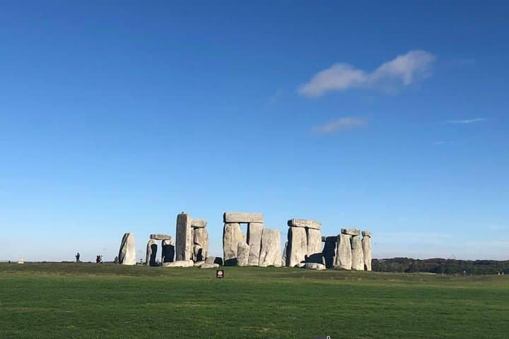 Private Transfers between London & Stonehenge
