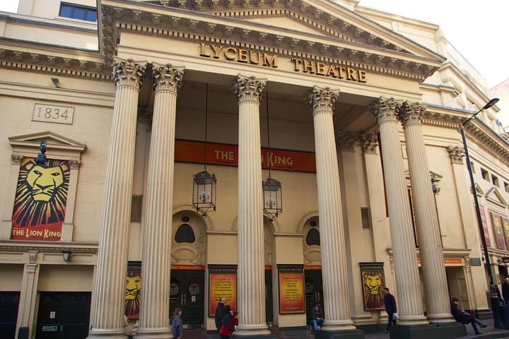 London West End and Royal Opera House Private Walking Tour