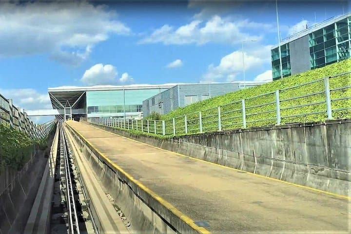 London Stansted Airport Private Transfers to/from London (Postcode W1 to W7)