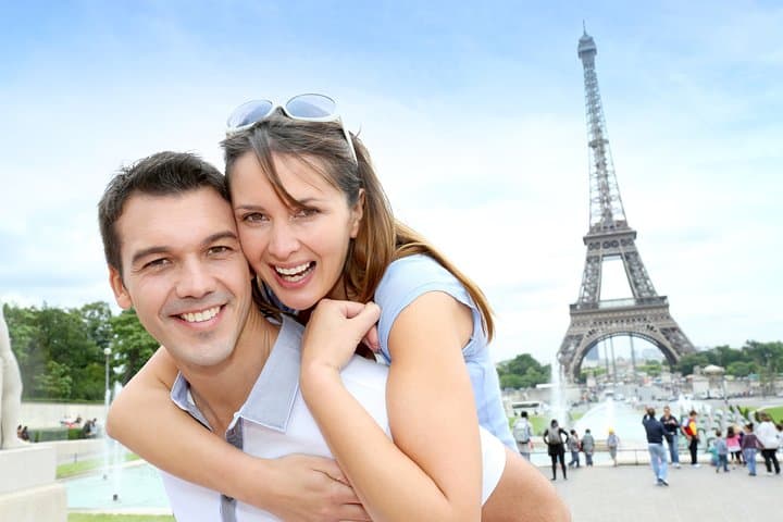 Paris Tour via Eurostar, with Seine Cruise and Travelcard