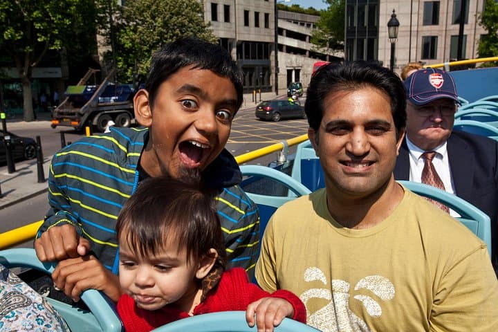 London Tootbus Kids Tour with Bespoke Live Guided Commentary