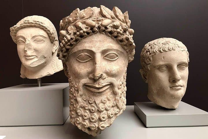 Semi Private Guided tour at British Museum with Max 6 People