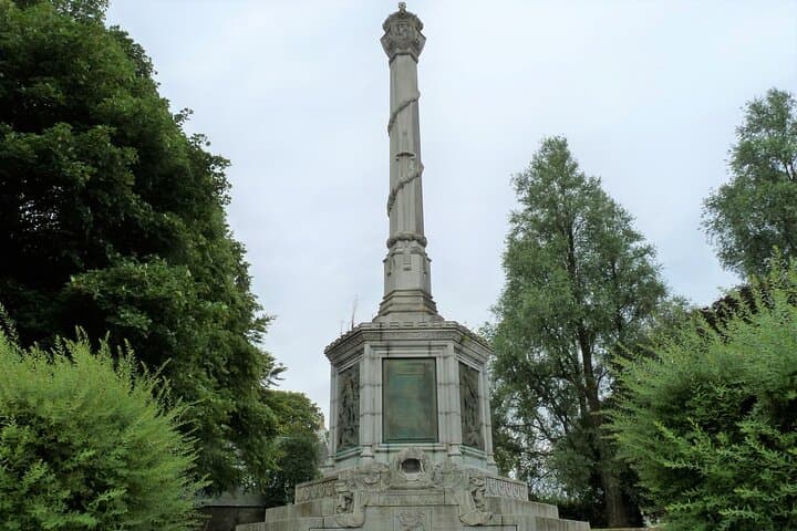 Private Day Tour: Visit 3 Iconic William Wallace Locations
