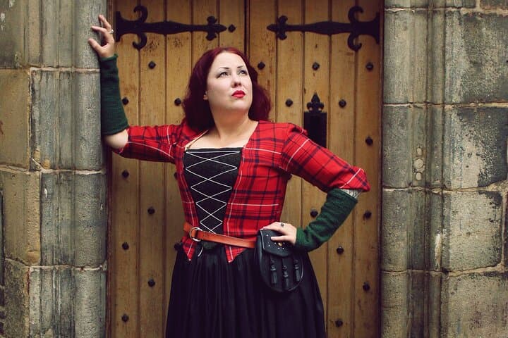 Charlotte one of our Guides in costume ready to accompany you around the Old Town of Edinburgh