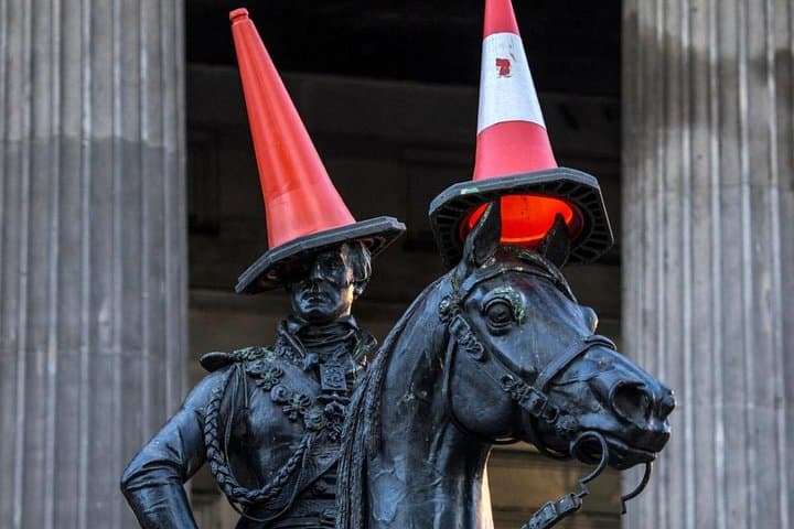 Romantic Date Quest Experience in Glasgow