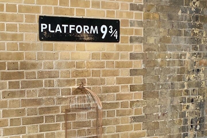 Harry Potter Black Taxi Private Tour of London with Hotel Pickup