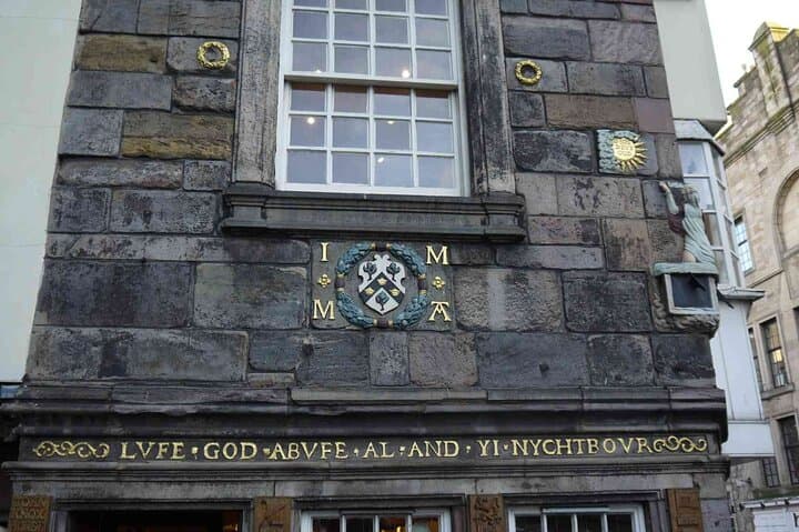 Highlights from the Royal Mile: A Self-Guided Audio Tour