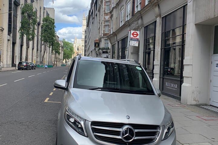 London Heathrow Airport Transfer to Portsmouth Cruise Terminal