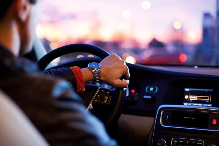 Belfast Private Transfers - to/from Airport