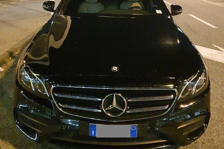 Private Transfer from Greenock Port to Glasgow Airport (GLA)