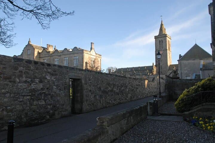 Private Historic Walking Tour in St. Andrews Old Town
