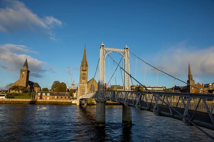 Private Historic Walking Tour in Inverness Highland Heritage