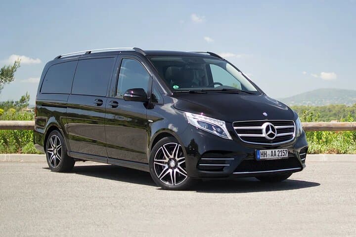 Minivan Transfer from Glasgow Airport GLA to Fort William