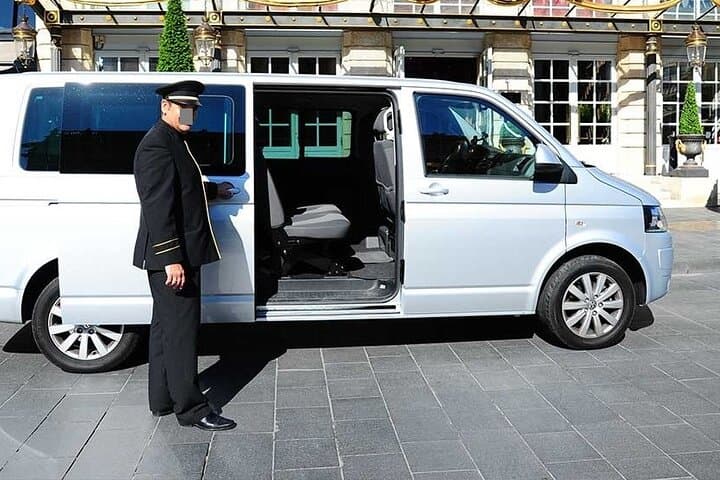 Bournemouth to Bournemouth Airport BOH Departure Private Transfer